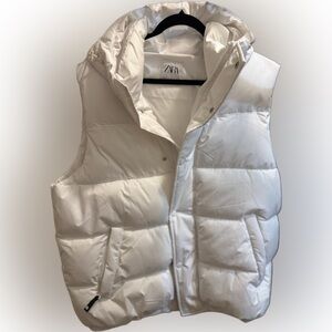 Zara Unisex White Vest Puffer